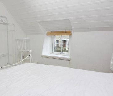 2 bedroom semi-detached house to rent - Photo 4