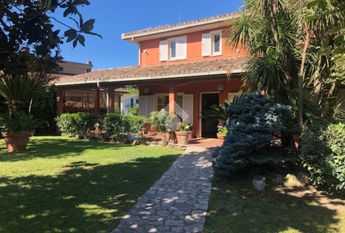 Villa singola in affitto