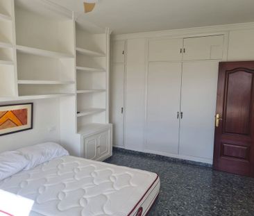 Comarca de Málaga, Andalusia 29007 - Photo 4