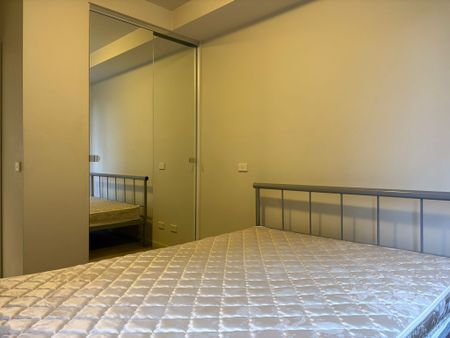 Fully Furnished 1 Bedroom Apartment on the Edge of CBD, Utilities Provided - Photo 2