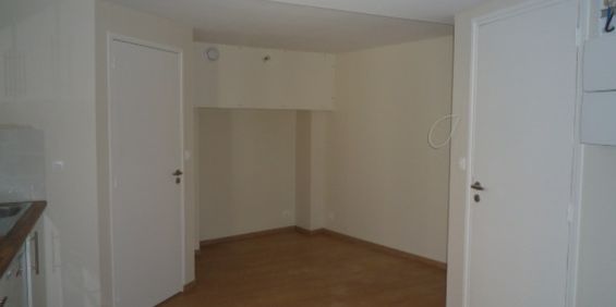 Location Appartement 1 pièce 21m² ROUEN 76000 - Photo 3