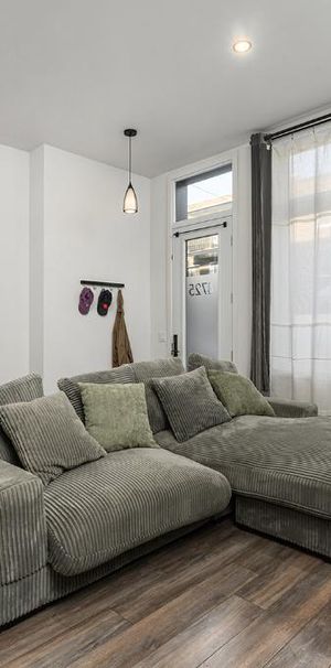 À louer / for Rent VERDUN : grand 4 ½ lumineux, près du métro, terrasse privée - Photo 1