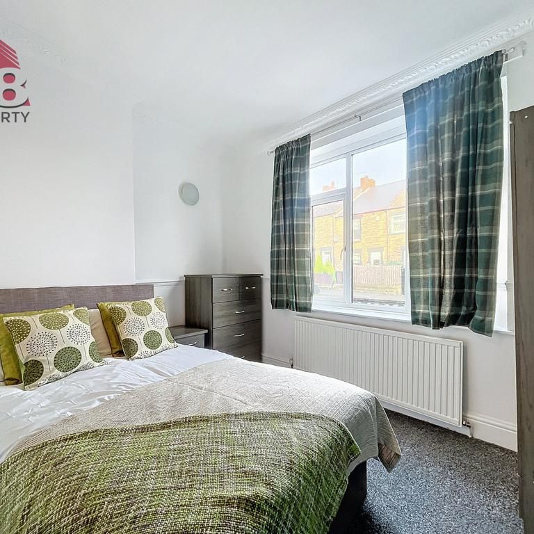 4 bedroom house share to rent - Photo 1