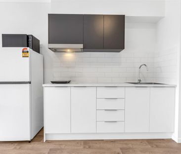 NEAR NEW DARRA STUDIO - Photo 5