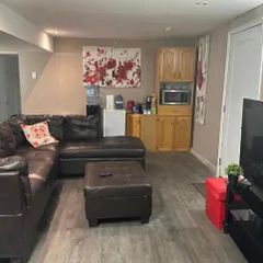 1 room apartment of 49m² in Gatineau - Photo 2