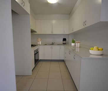 MODERN 2 BEDROOM 2 BATHROOM APARTMENT IN EXCELLENT LOCATION!! - Photo 1