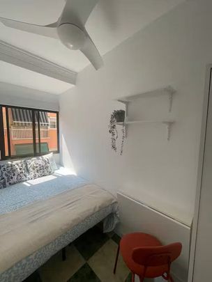 Carrer García Lorca, Alaquàs, Valencian Community 46970 - Foto 1