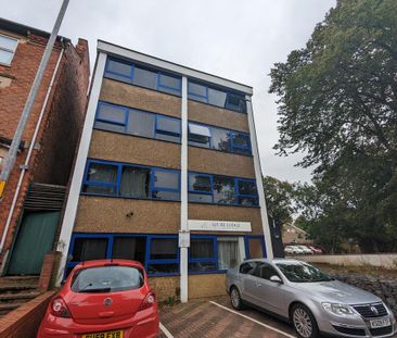 2 bedroom flat to rent - Photo 4