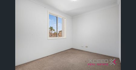 Character Two-Storey Townhouse in the Heart of Morley - Photo 4
