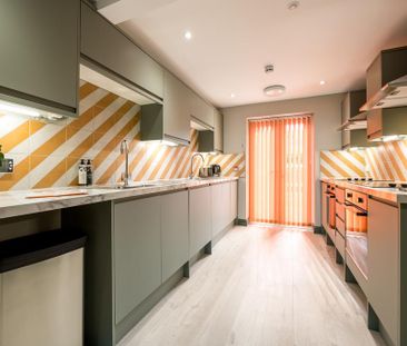 1 bedroom in a house share to rent - Photo 5