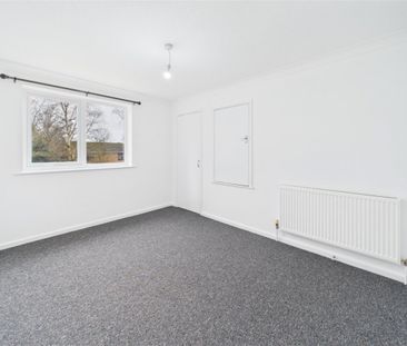 2 bedroom Town house to rent - Photo 5