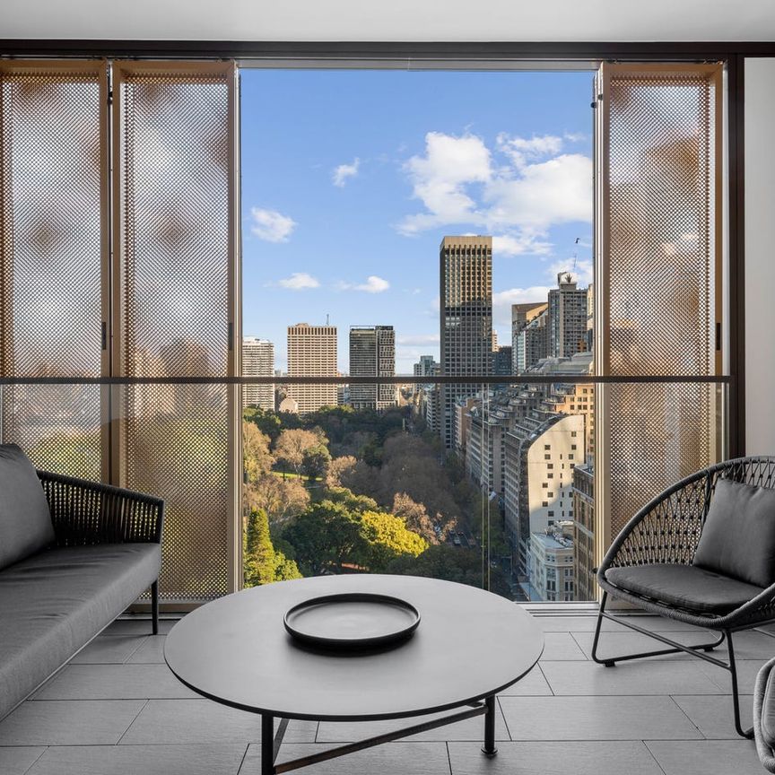 Luxury Living in the Heart of Sydney-Furnished - Photo 1