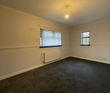 2 Benview Drive, Belfast, BT14 8HS - Photo 4