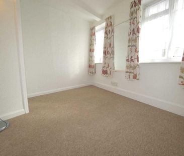3 bedroom apartment to rent - Photo 4