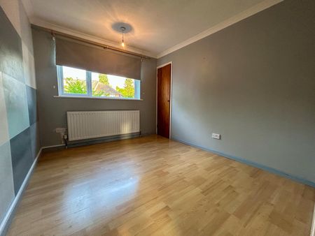 2 Bedroom Maisonette To Let - HP13 - Photo 2