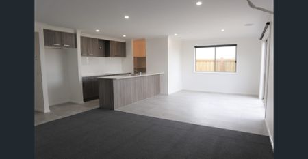 Family Home. - Photo 5