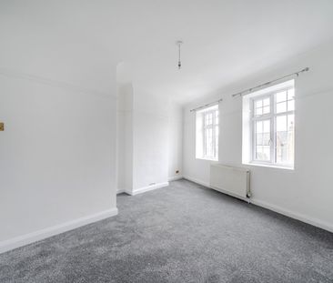 Staines Road, Twickenham, TW2 - Photo 3