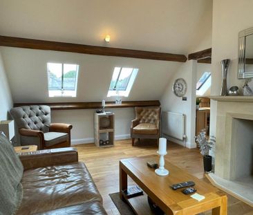 2 bedroom coach house to rent - Photo 6