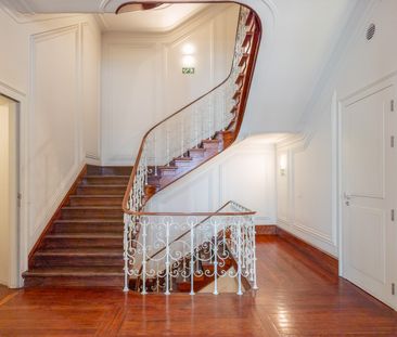 1+1 bedroom apartment inserted in a development in Lisbon - Photo 6