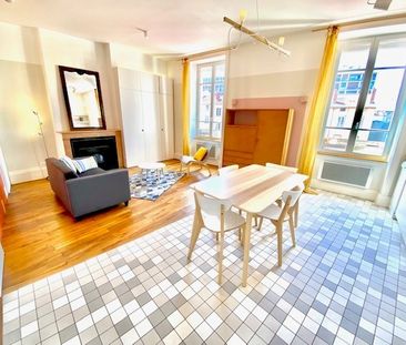 Location Appartement 2 pièces Meublé 42m² LYON 3ème - Photo 2