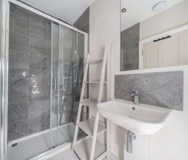 West Street, Haslemere - 1 bedroomProperty for lettings - Seymours - Photo 6