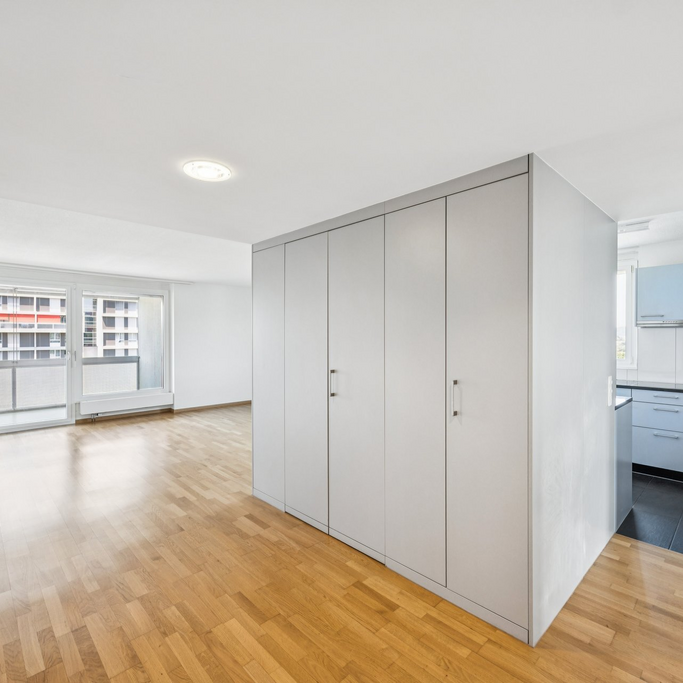 Schöne 4.5-Zimmer-Wohnung im Thoracker - Photo 1