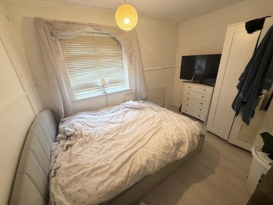 2 bedroom semi-detached house to rent - Photo 1