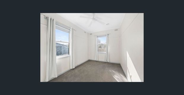 Low Maintenance Living with Brand New Bathroom - Photo 1