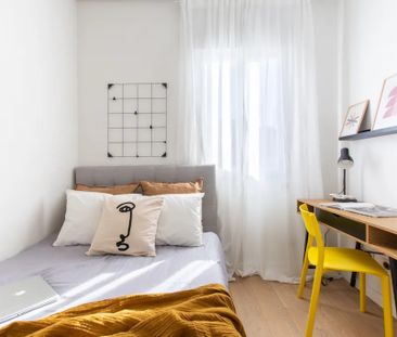 Calle del Alcalde Sáinz de Baranda, Madrid, Community of Madrid 28009 - Photo 5