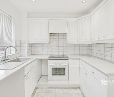 Brimfield Road, Purfleet-On-Thames, RM19 - Photo 3