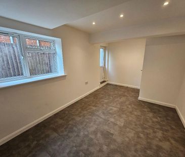 1 bedroom semi-detached house to rent - Photo 1