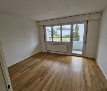 1 Monat gratis - Charmante 3.0-Zimmer-Wohnung in Flawil zu vermieten - Foto 4