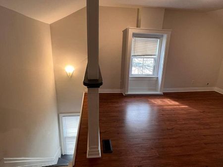 For Lease - 61 Wellington Street Unit# Front, Aurora, Ontario - Photo 4