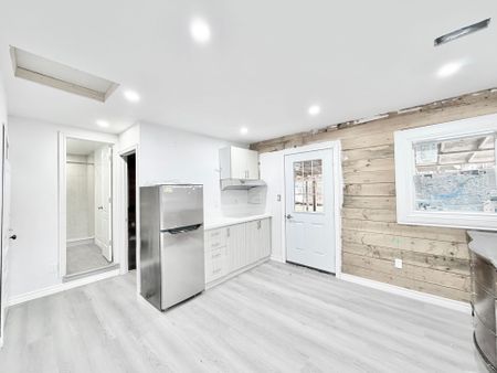 For Lease - 25066 Commodore Road Unit# 103, Brock, Ontario - Photo 2