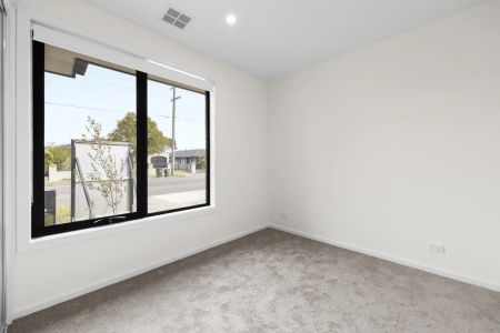 Brand-New 3-Bedroom Home in a Prime Location! - Photo 4