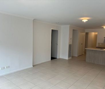 SPACE WITH STYLE - Photo 1