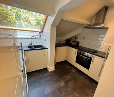 Huntsmoor House, Spital Tongues - Photo 2