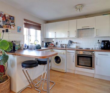 A 1 Bedroom Flat in Coppice Gate GL51 9QJ - Photo 5