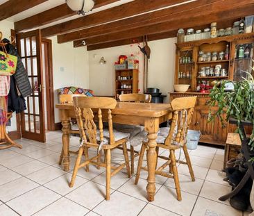 2 bedroom cottage to rent - Photo 1