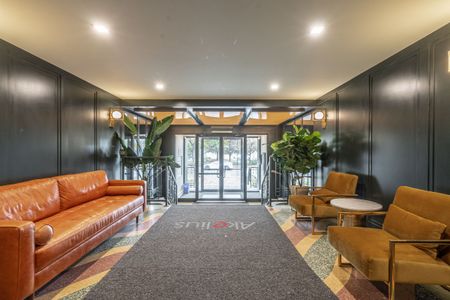 37 Roosevelt - Photo 2