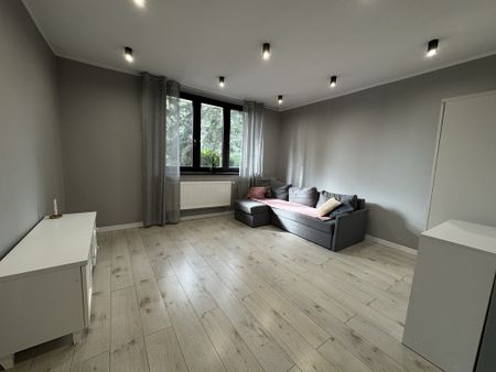 2 pokoje po remoncie z miejscem parkingowym - Zdjęcie 4