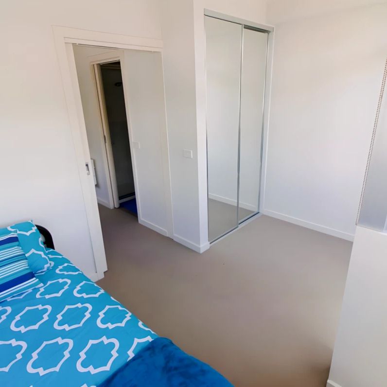 51 Garden Street, Melbourne - Photo 1