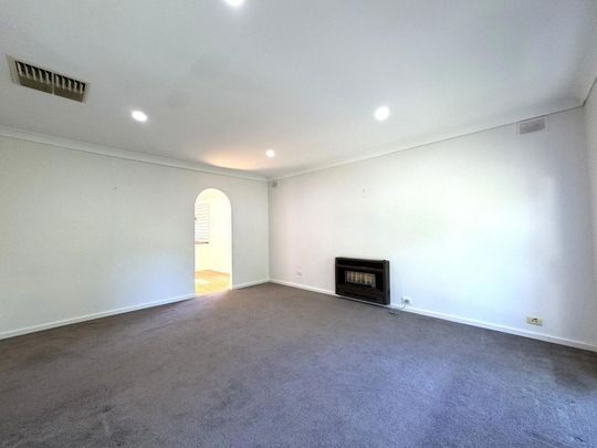 THREE BEDROOM HOME WITH MODERN UPGRADES - Photo 1