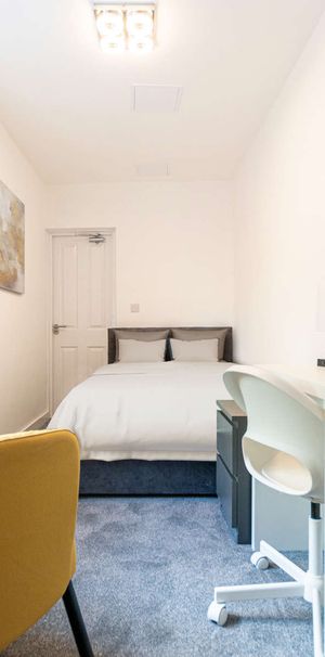 Albert Street - Photo 1