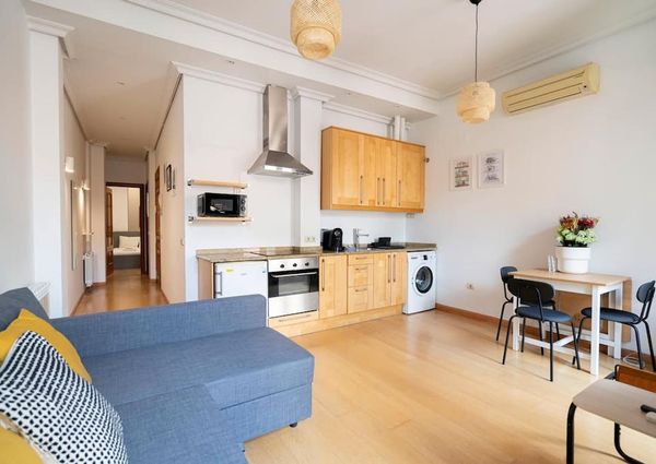 Calle de Cervantes, Madrid, Community of Madrid 28014