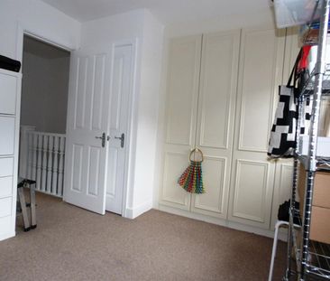 3 bedroom House To Let - Photo 3