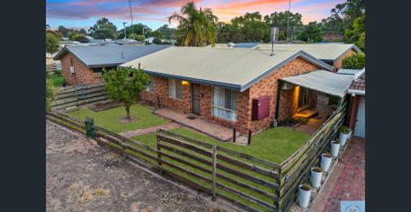 Stunning Two Bedroom Unit - Photo 5