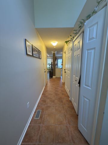 For Lease - 76 Frances Avenue Unit# 9, Hamilton, Ontario - Photo 2