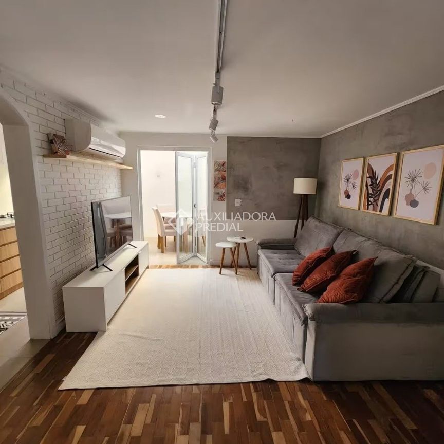 Apartamento com 1 quarto e 45m² para alugar em Santana, Porto Alegre. - Foto 1