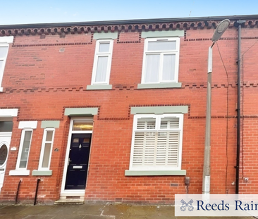 3 bedroom terraced house to rent - Photo 3